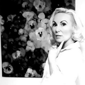 Meet your Posher, Vita